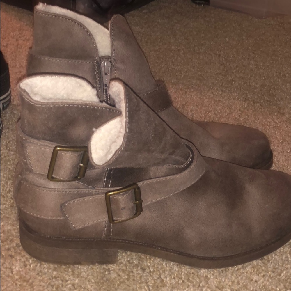 Ankle boots